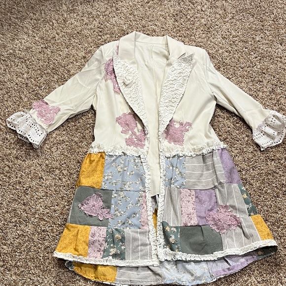 Tops - Patchwork Lace Trim Coat/ blazer